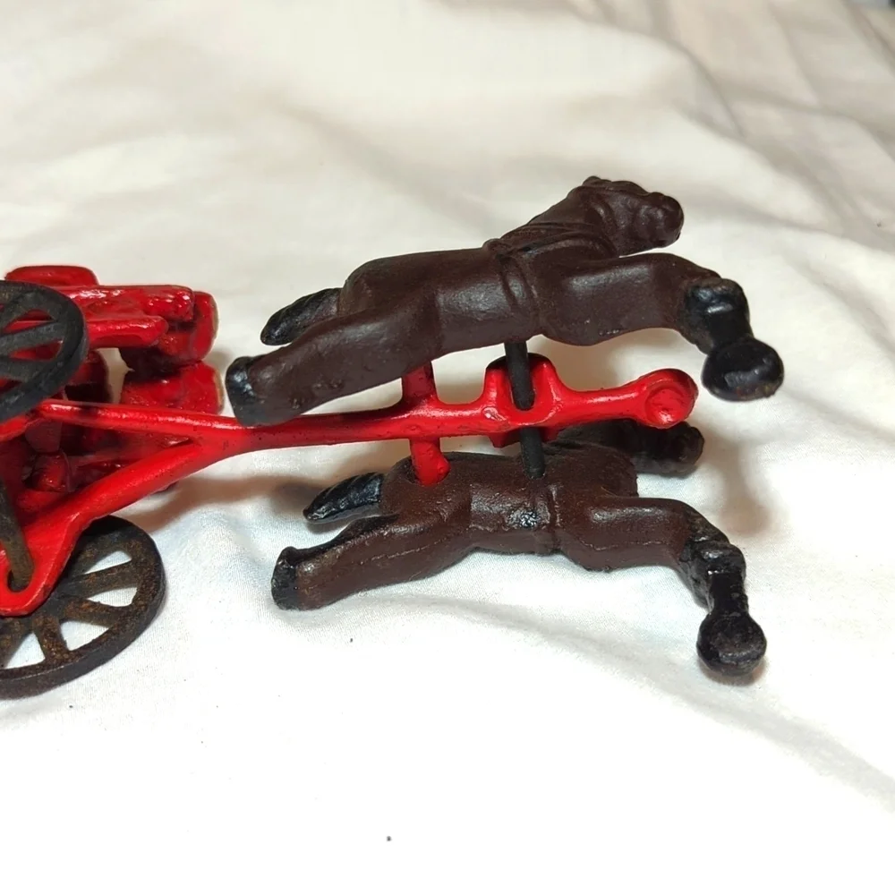 Vintage Cast Iron Horse Drawn Fire Truck Engine Wagon Toy w Fireman and Ladders